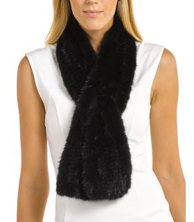 Off The Hook Faux Fur Scarf — Meghan Makes Do