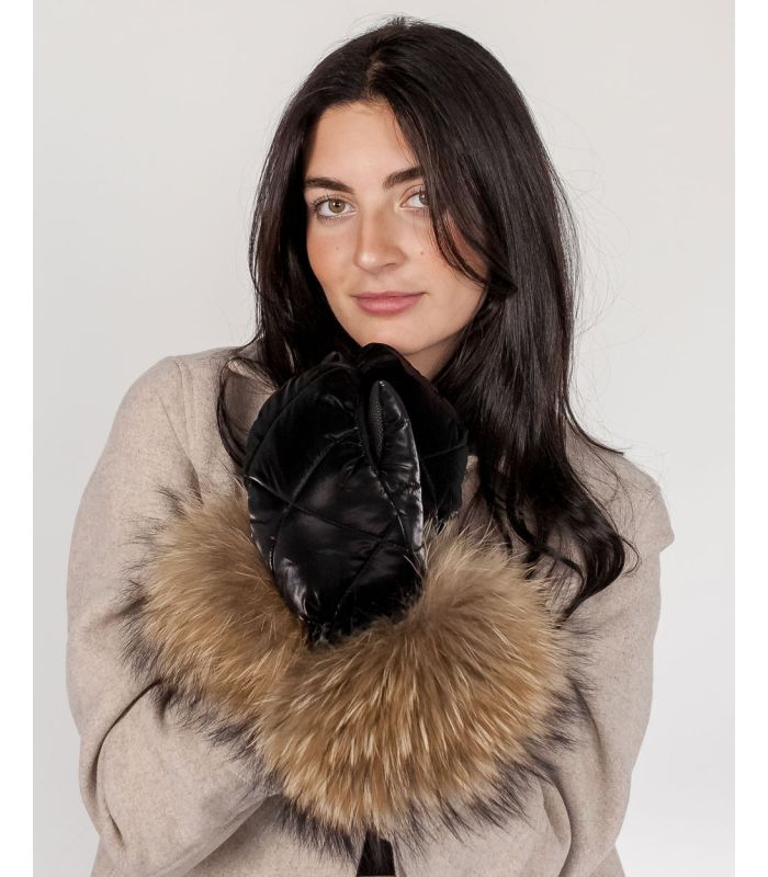 Icelandic Knit Wool Mittens with Finn Raccoon Fur Cuff