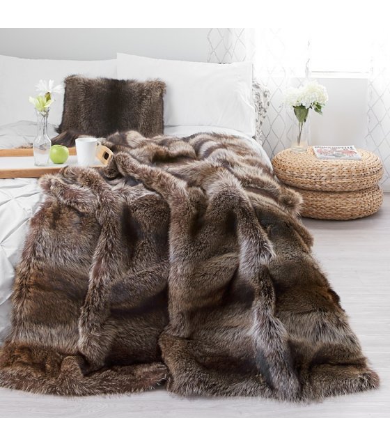 Real Fur Blankets, Throws and Pillows at Fursource.com